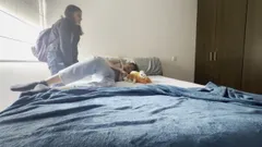 Il mio migliore amico mi insegna come succhiare la figa e ha un orgasmo