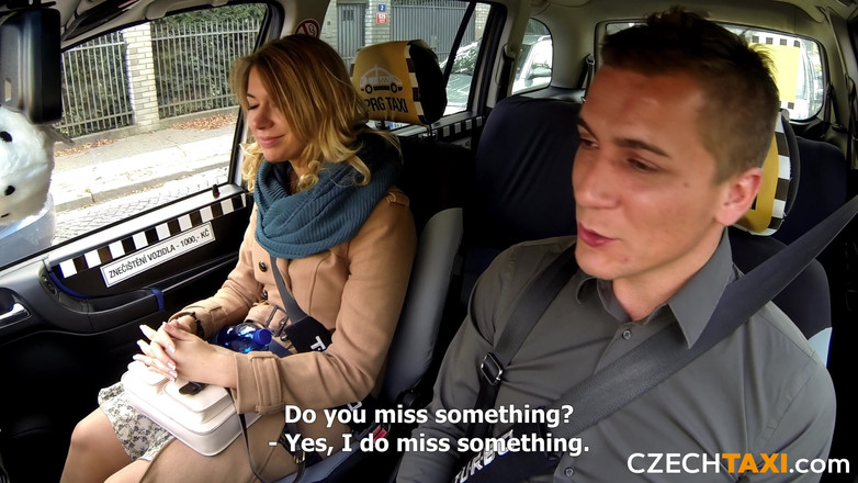 Czech Taxi: Vdaná dáma stříká