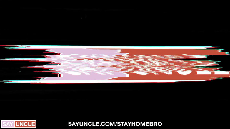 Say Uncle: Стриптиз-покер призводить до траху без презерватива