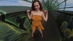 VR smokers HD-2D Videos Only: Aloralux - Fumat și stropire