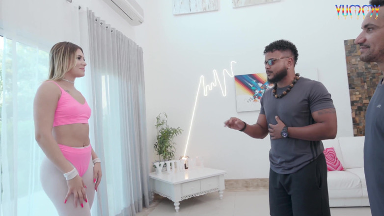 Yummy Estudio: Gabriely Castro takes 3 dicks at once