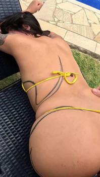 Wifebucket Amateurs - Cute Couple Got Real Horny by the Pool