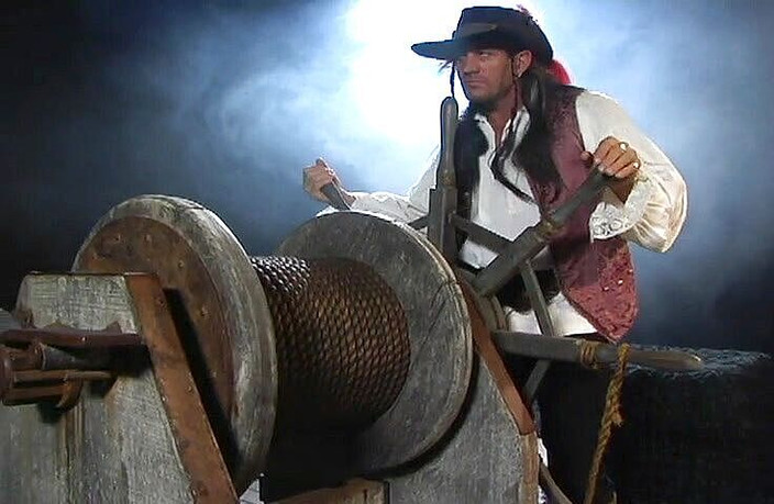 Hot Euro Girls: Büyük memeli güzellik teknede sikiliyor