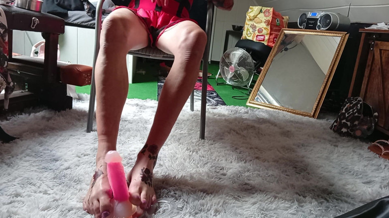 tammara big: Footjob Con El Consolador