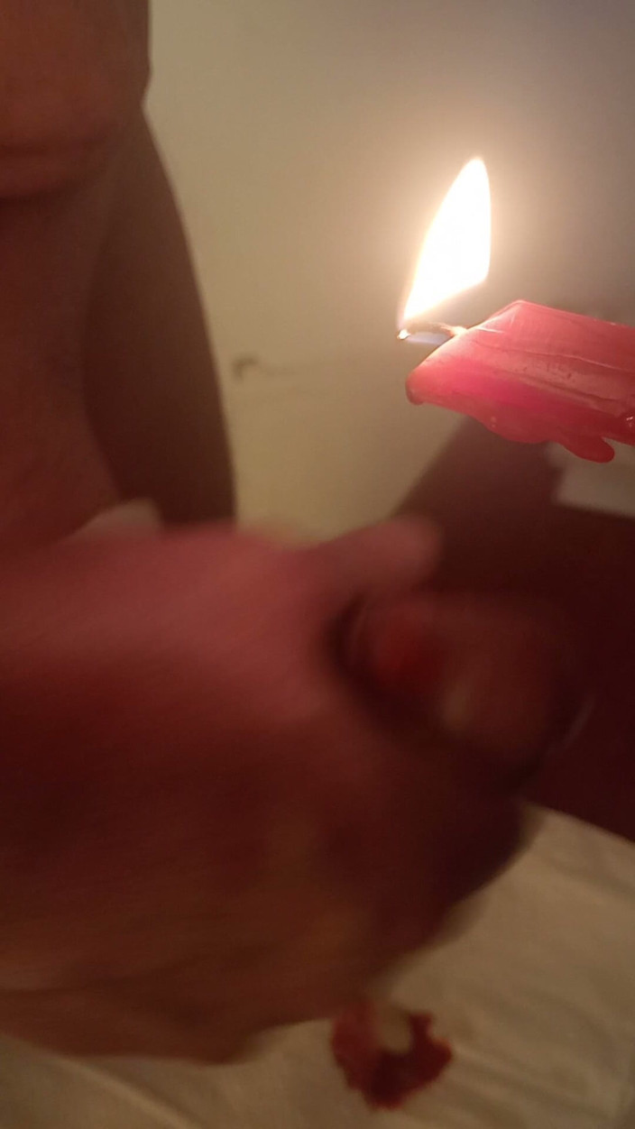 LoveCumInMouth: Gorący wosk świecowy na kutas cumming