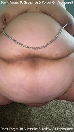 CherryRed: BbW Pussy Spread (# 11) Feat. Nové svorky na bradavky !!