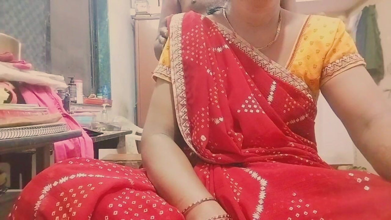 Hemant: Fuxcking gaya doggy panas dalam saree