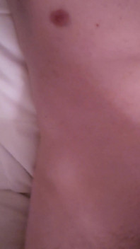 Perdí El Control... Eyaculación Amateur De Un Teen Italiano En El Sofá