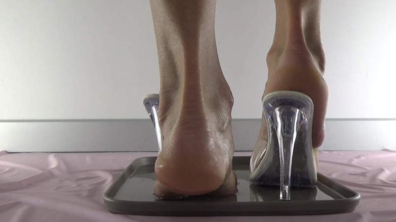 AnnaBUST: Hago pis en mis zapatos