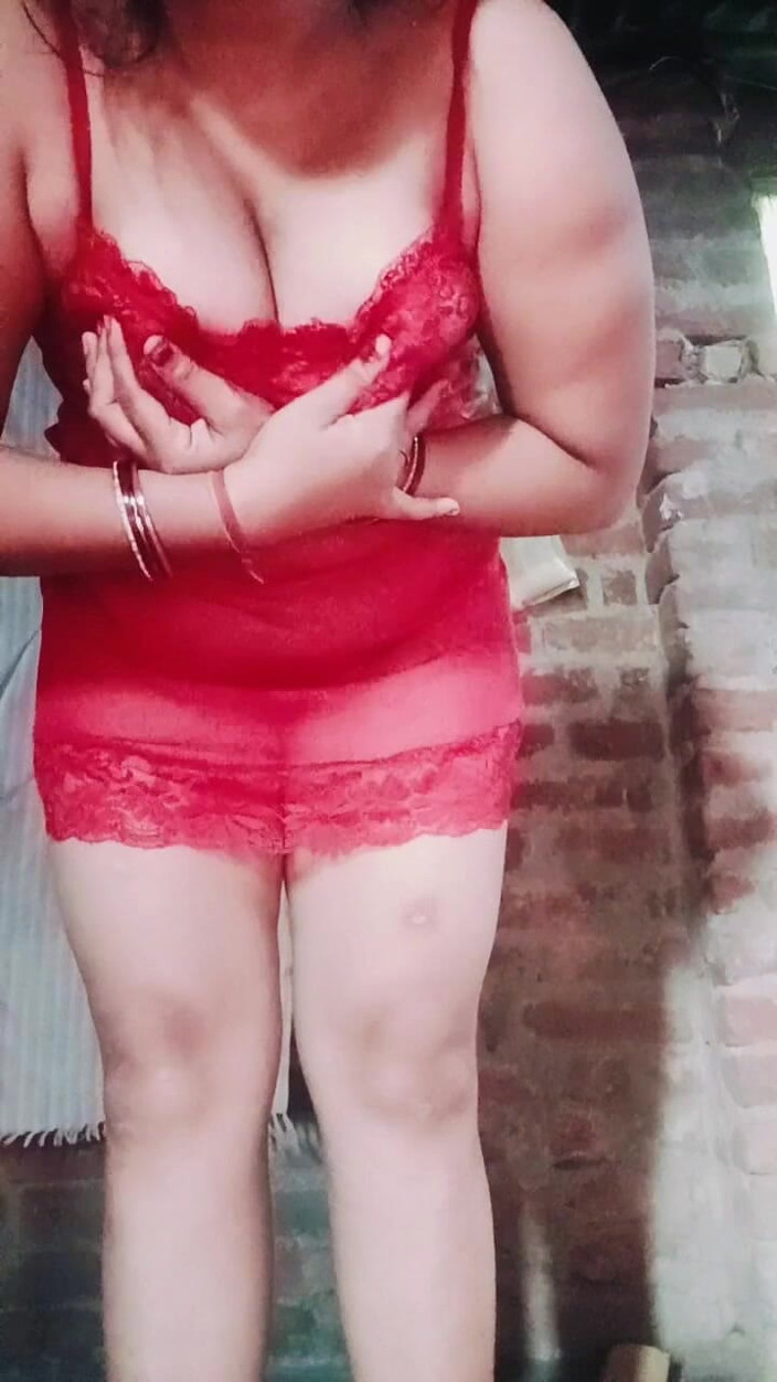 Soni sk: Land Thirsty Pussy