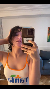Vibing on the Mirror