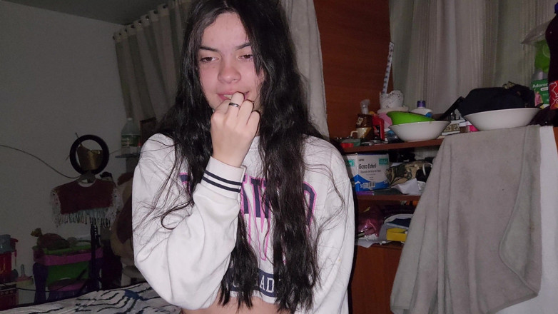 Jopy sex: Hrajeme rock, papír, nůžky a jsem nahá, aby mě mohli...