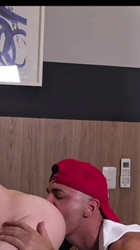 Papi mě použil, jak chtěl