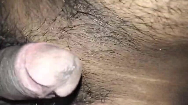 Desi Tits: Azji gorący chłopak szarpanie