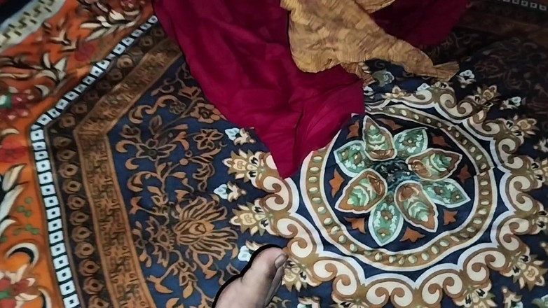 Deshi women: Mycket söt indisk sexig hemmafru make och sex njuter av...