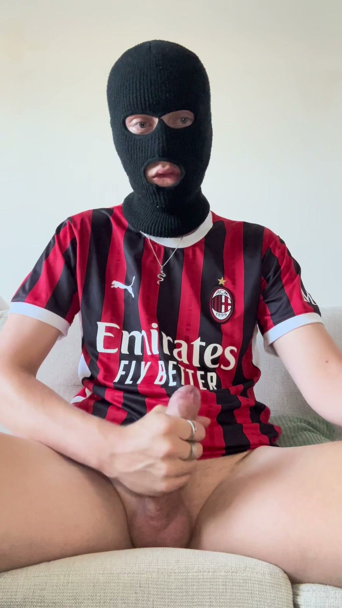 Axton Drake: Horny Ac Milan Soccer Bro Shoots Load