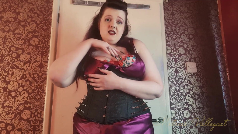 Mxtress Valleycat: Menyederhanakan hari hidupmu