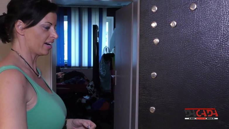DaCada com: Pay per Blowjob?