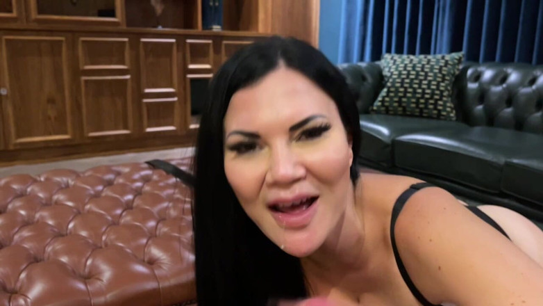 Jasmine Jae: I Fucked My Stepsons Friend