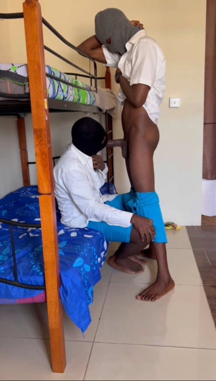 Chief_daddyy: Tajudeen Boys в среднем колледже.