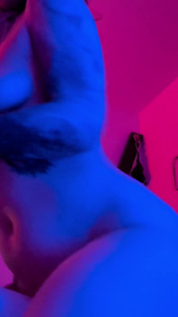 69 परमानंद में अपने चेहरे की सवारी करते हुए स्वामिनी विस्फोटक चेहरे पर बैठने वाले चरमसुख ले रही है