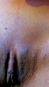 Skinny teen Indiana fucked on the beach by vacation flirt