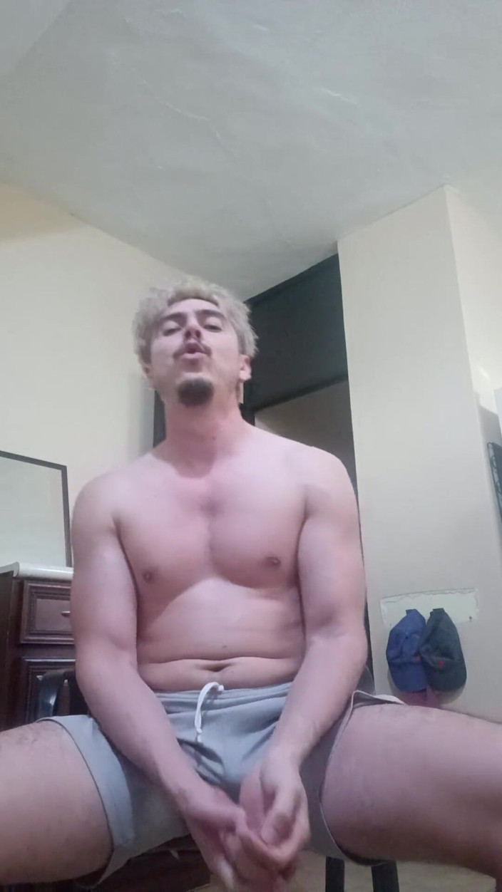 Tabasco Jake: Handsome Stud Flexing and Working Out Naked