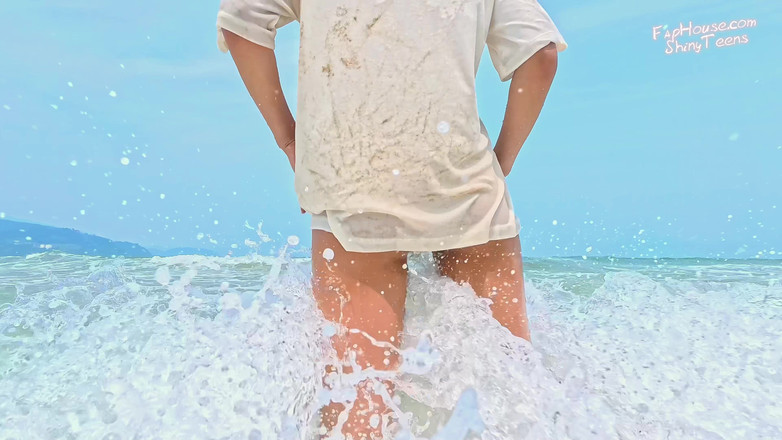 Shiny teens: 868 Wet Glossy Nude Pantyhose on the Beach
