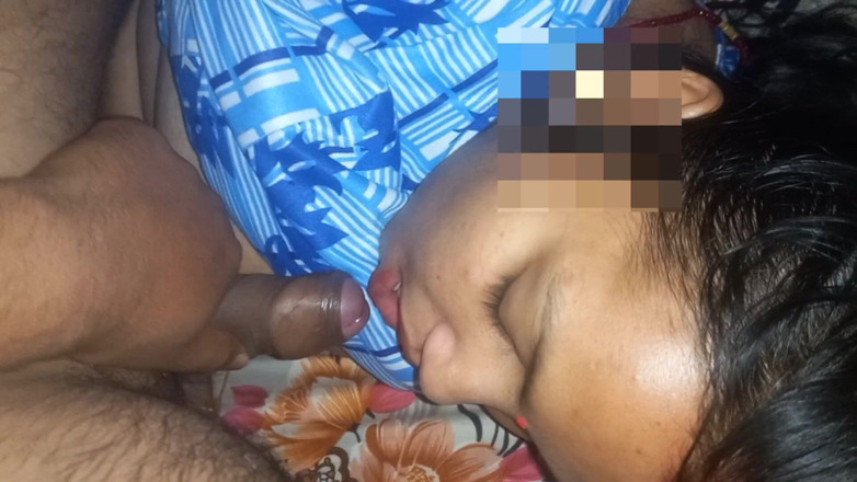 Manjushukla: Ich habe die Ladung auf den Navel der schwägerin fallen...