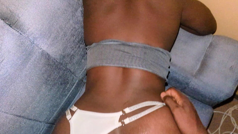 Jack Rick: Cummgm- un nuovo vicino mi visita nel mio appartamento parte 1