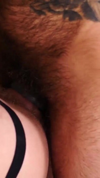 Bearfilms björn Atlas Grant barbackar kinky botten Alex Hawk