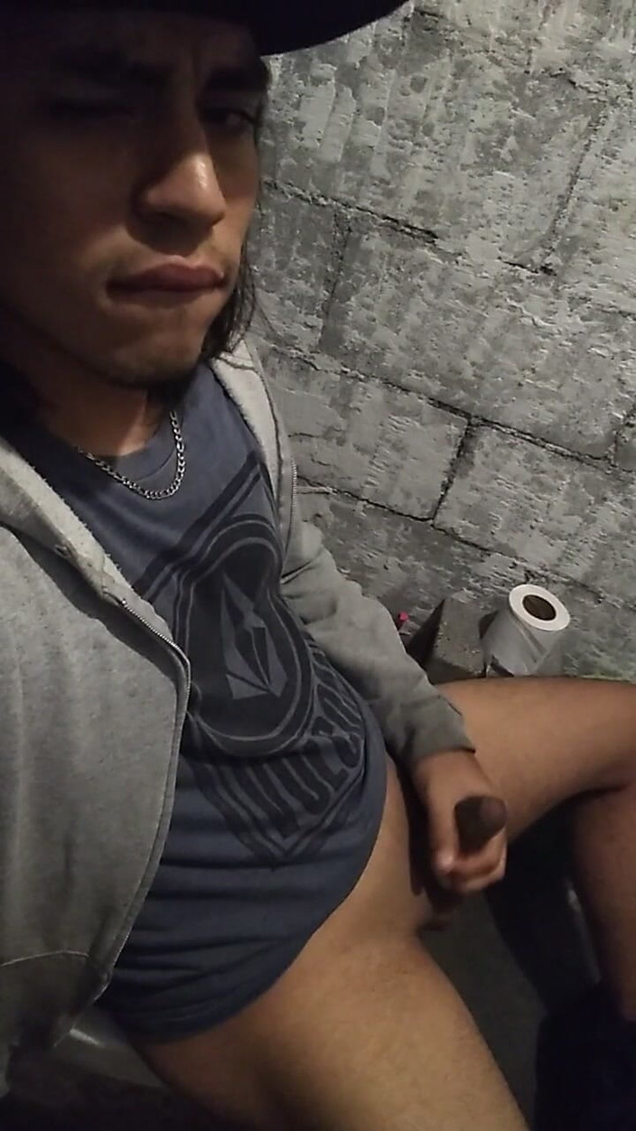 AlexAlejandro13: Streichel meine Hand mit deiner Hand