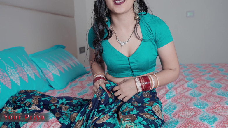 Your Priya: Desi Hot Bhabhi Fingering and Vibrator for Devar Ji in...