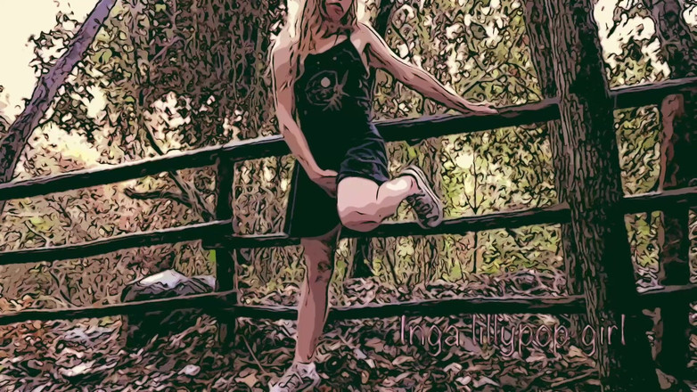 Inga lillypop girl comics: Мультяшный подросток мастурбирует в лесу