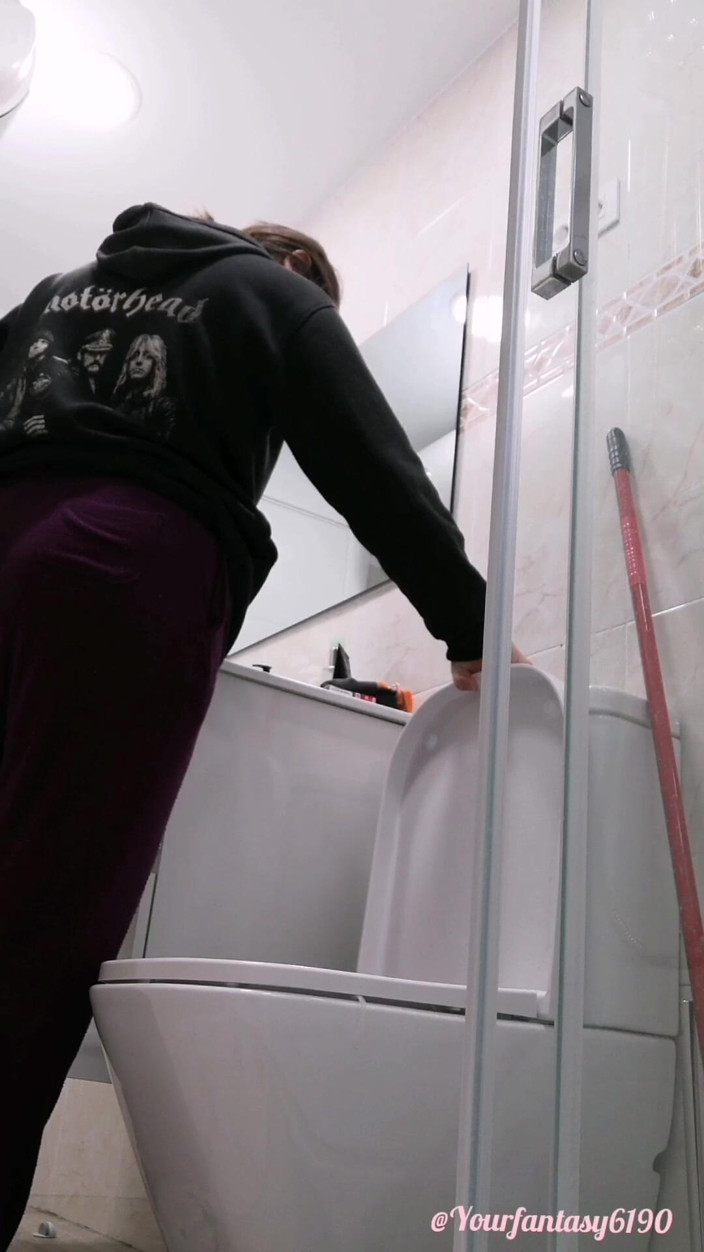 Your fantasy studio: Toilet Diaries 4 Week Compilation