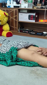 Malayali Wife Feet Massage Doing by Husband