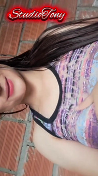 Beautiful and Young 18-year-old Neighbor Penetrated in the Anus