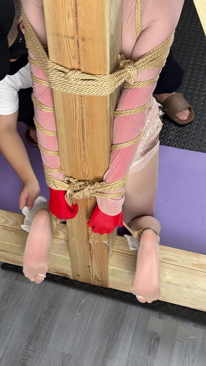 Yanmou: Pieszczoty i coaching chłopaka