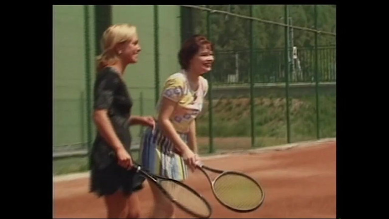 MUSCHI TV - our best full movie: na garganta