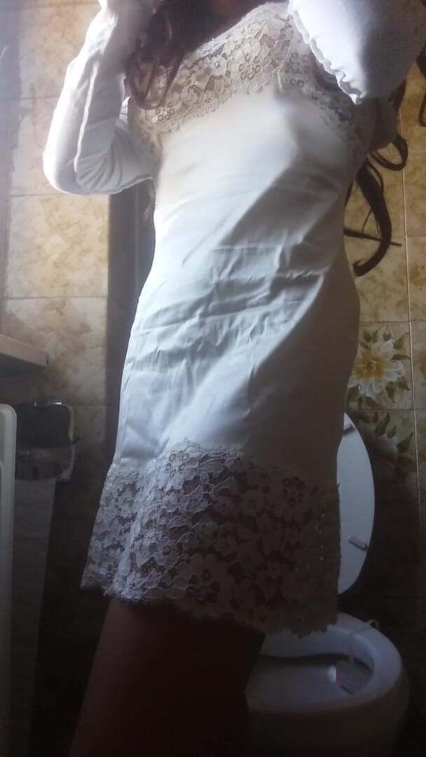 savannahamatoriale: Silk&amp;satin，在厕所里是如此性感