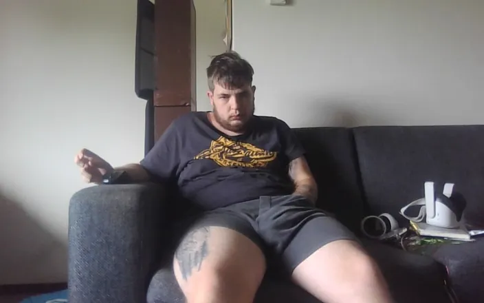 Ricovl261: Playing in My Shorts
