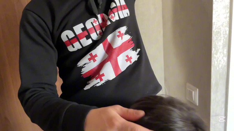 King CobraGeo: 今日、私はあなたの主なキューピッドですが、弓と矢はありません