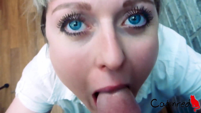 Catin Red: Boss facefucks secretary and cums in her mouth