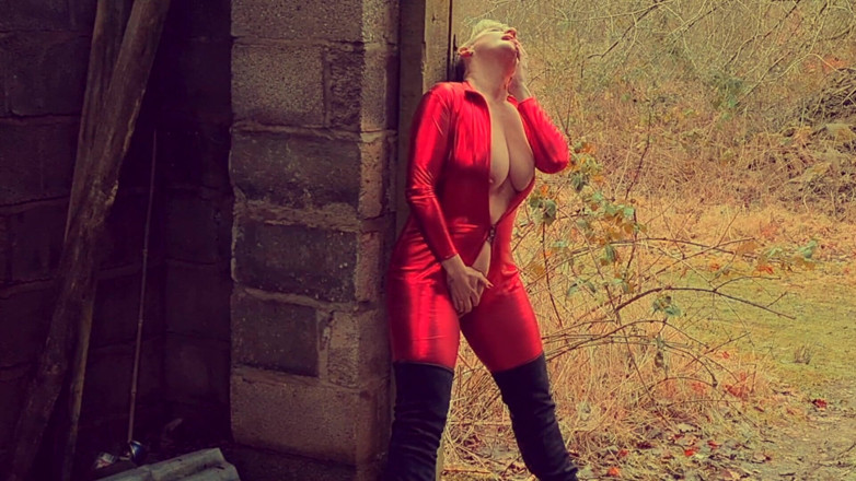 Kylie Britain Adventures: Udă-te cu Kylie