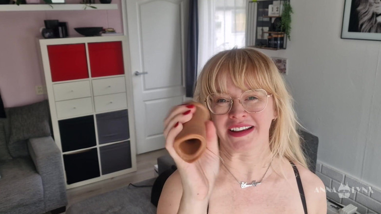 Anna Lynx: Trying Sybian for the First Time - Saddle up Challenges