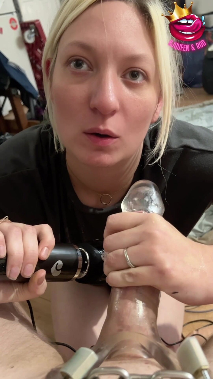 BJQueen and Rod: Em primeiro plano - loira milf dá boquete provocante dentro de...