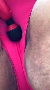 Bbwbootyful stimulating my clit with vibrator fucking my pussy