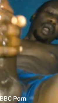 Cumming ciężko głaskanie ściskanie mojego BBC