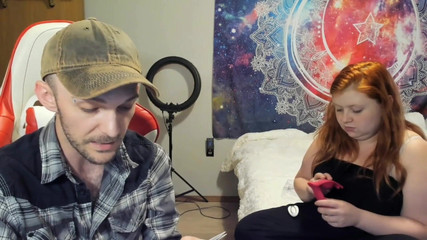 Sin Spice by Sophia Sinclair and Jasper Spice: Animour panty dildo uitpakken en masturberen