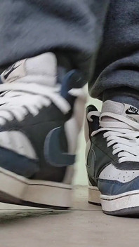 Pantofi Nike pe picioarele mele
